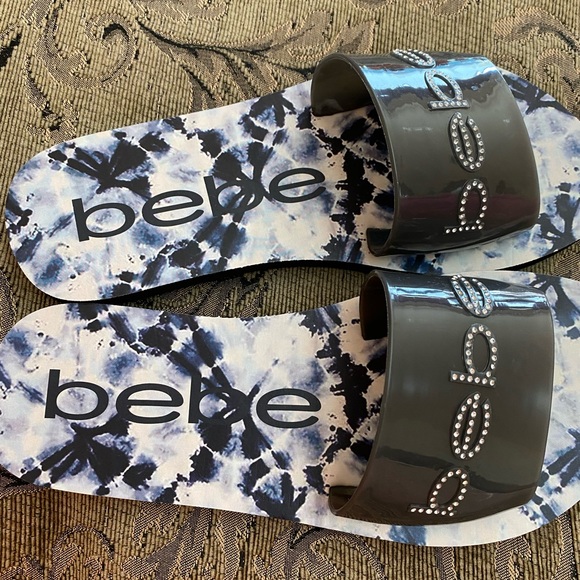 1-pair (IRREGULAR) of flip flops sandals black PVC with rhinestones - Picture 2 of 5